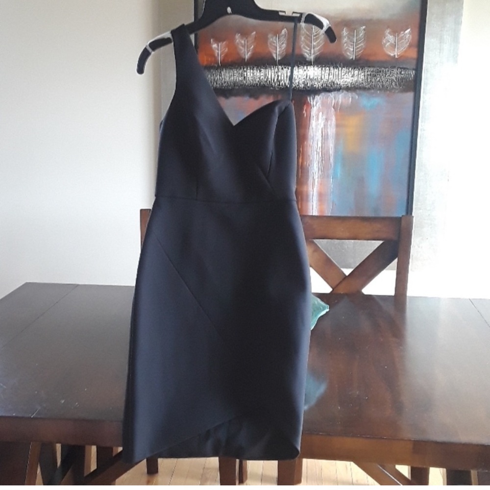 🆕 BCBGMAXAZRIA One Shoulder Mini Dress - Picture 6 of 6